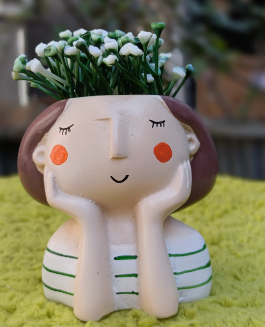 SET OF 4 GIRL PLANTERS