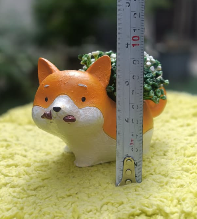 DOG WITH BONE PLANTER