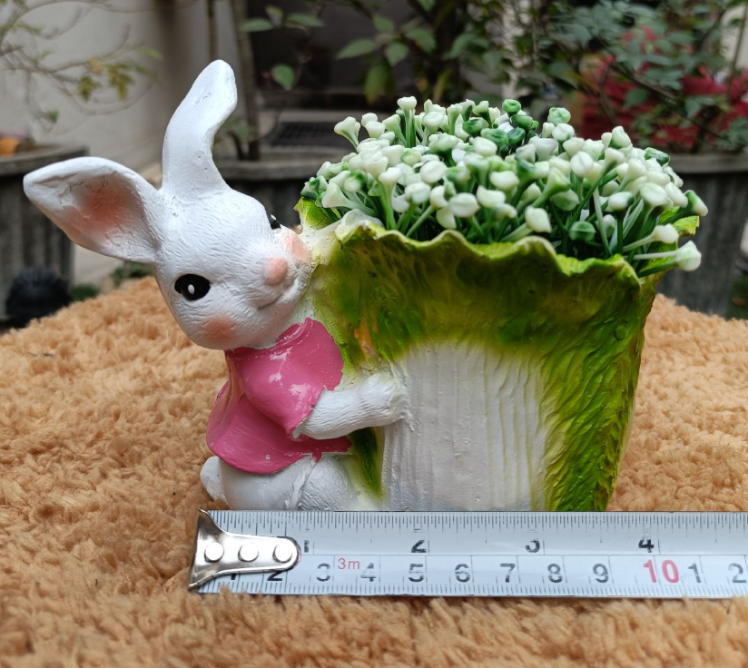 Rabbit Basket Planter Model 4
