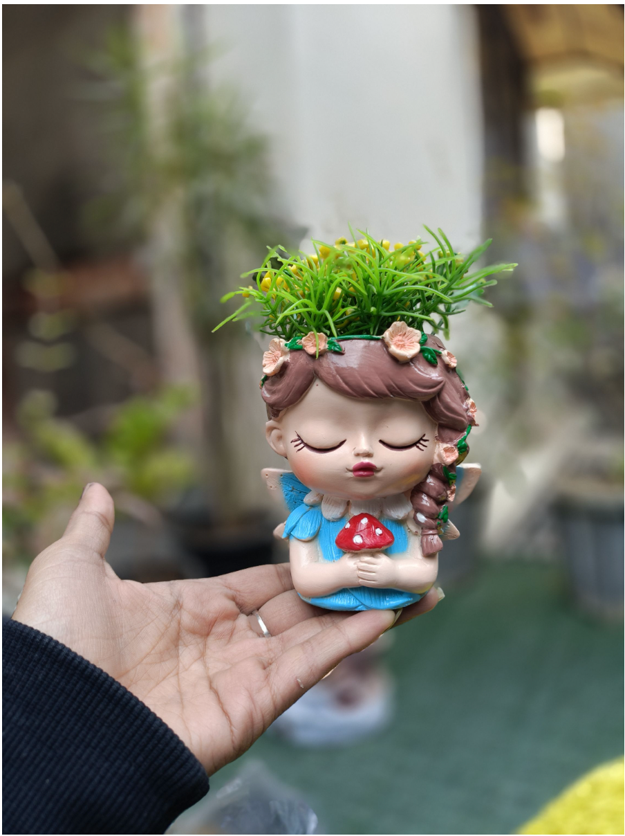 Mushroom Girl Planter ( Colour may vary ) (1 piece)