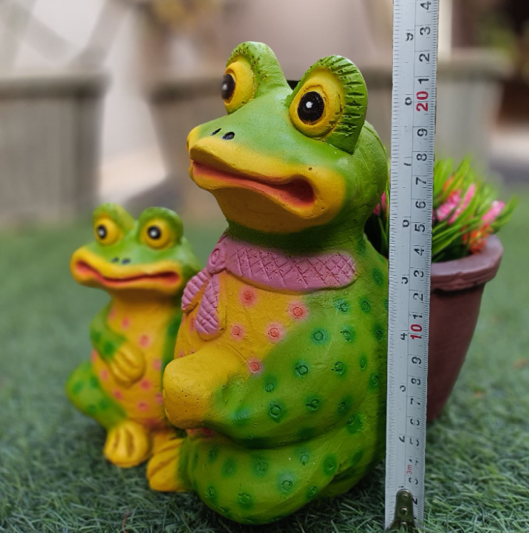 FROG WITH KID Big Planter