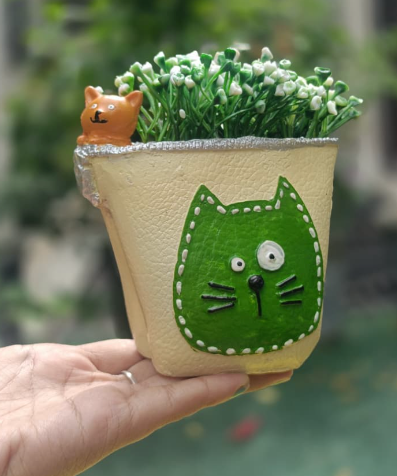Small Pouch Planter